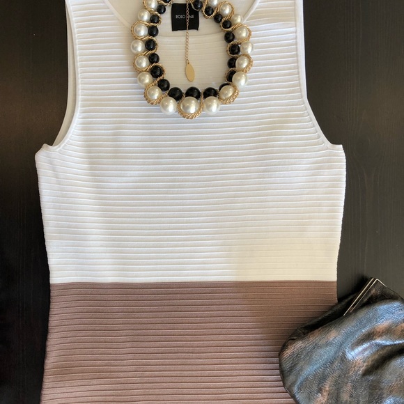 COLOR BLOCK BODYCON Dress. NWOT. - Picture 2 of 6